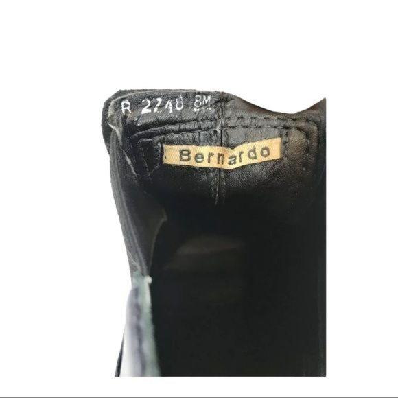 Anthropologie Bernardo Leather Ankle Booties Cone Heel Womens Black 8M R2748 - Picture 8 of 9